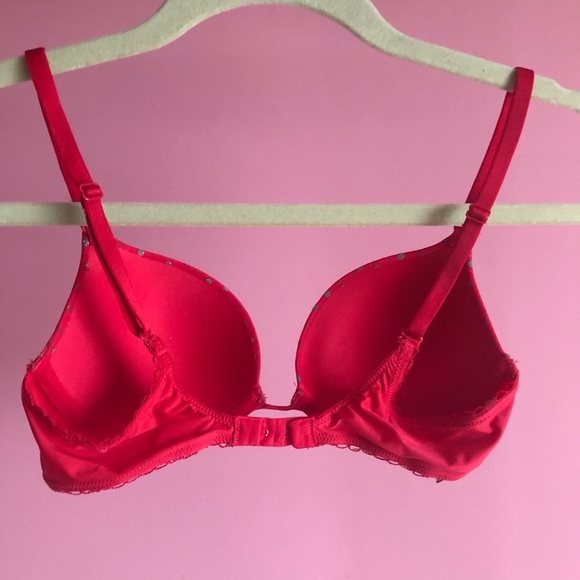 Victoria’s Secret Push-up Bra Red - Picture 3 of 3